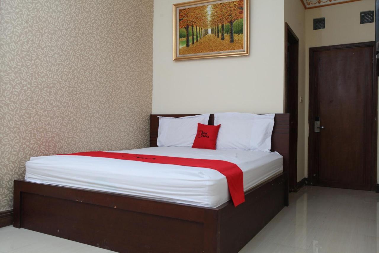 Reddoorz Near Maranatha University 3 Bandung Buitenkant foto