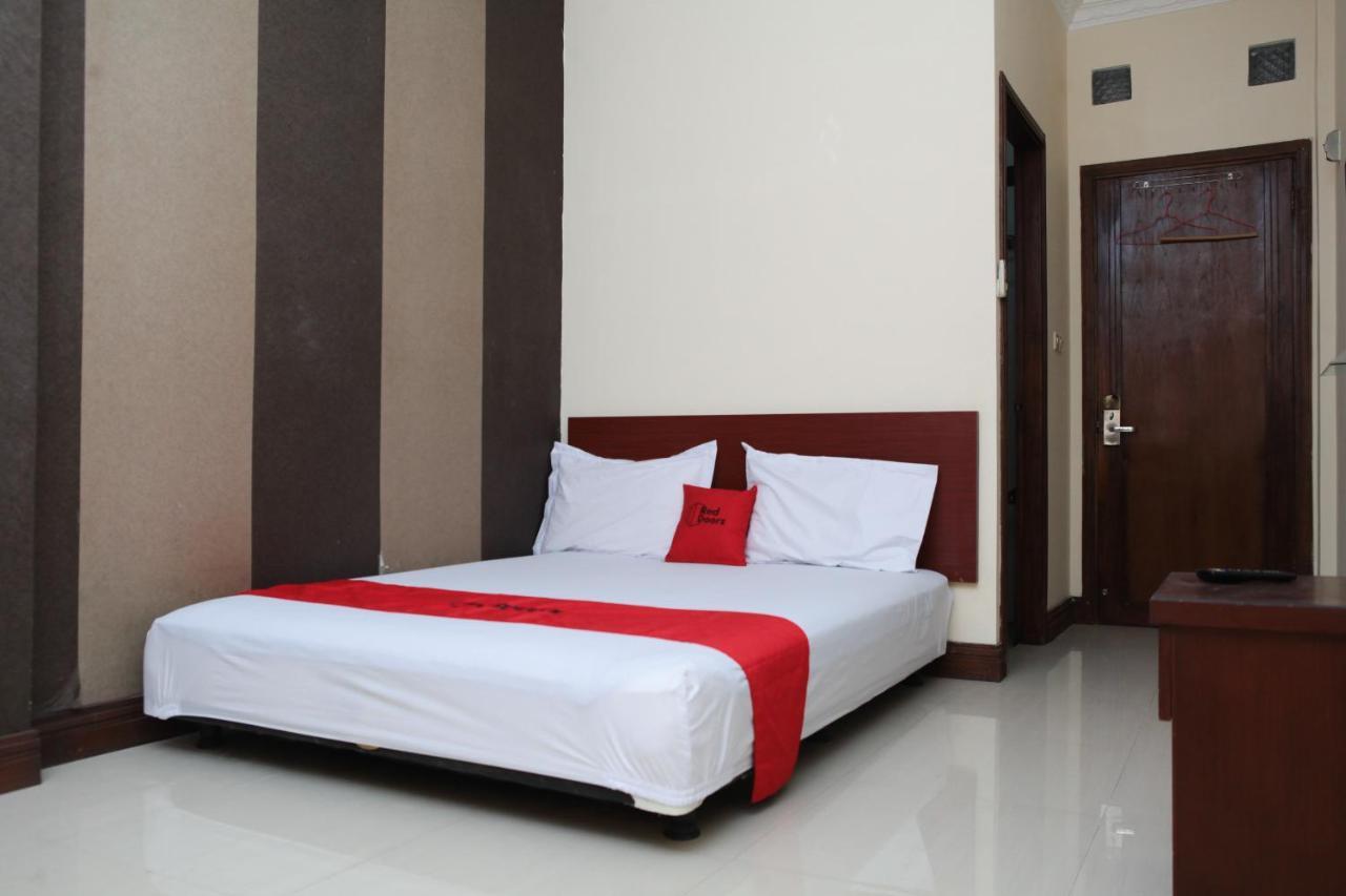 Reddoorz Near Maranatha University 3 Bandung Buitenkant foto
